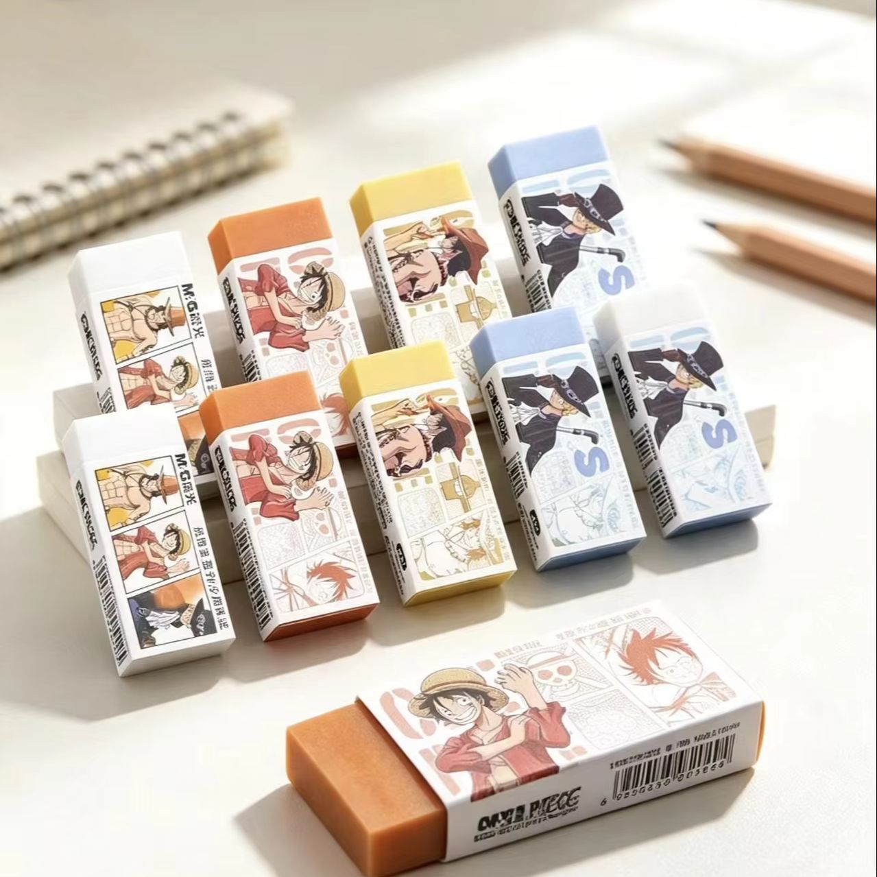 Cosplay Prop Designer - ワンピースをテーマにした美しい4B消しゴム 軽量パステルマカロンデザイン 残留物が少ない 毎日の学習用